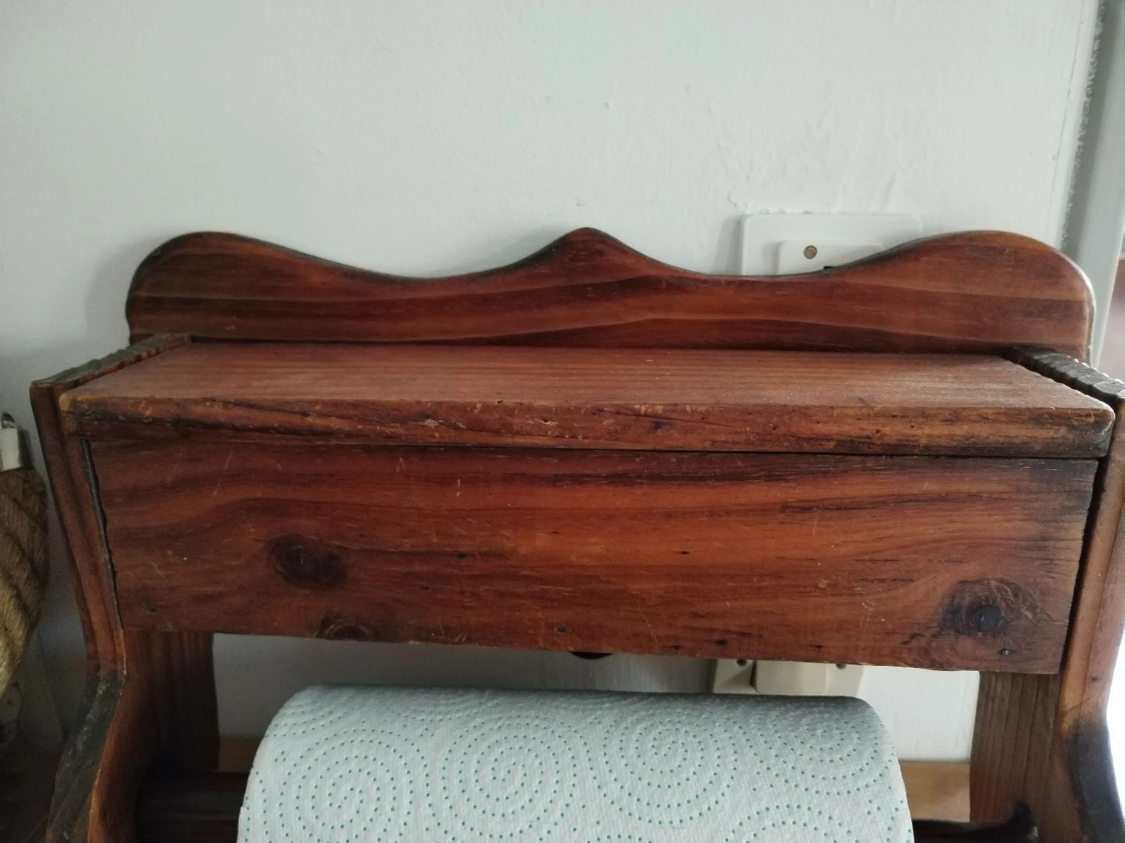 Wall-mounted kitchen dispenser made of solid wood for wax paper and aluminum foil. – photo 6